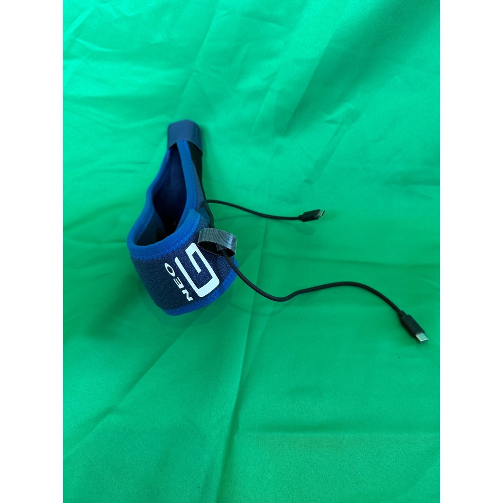 Neo G REF 878 Wrist Support Brace Blue Black Neoprene Aluminum Splint USB-C